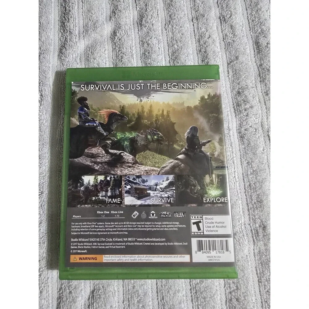 ARK Survival Evolved XBOXONE Game ￼